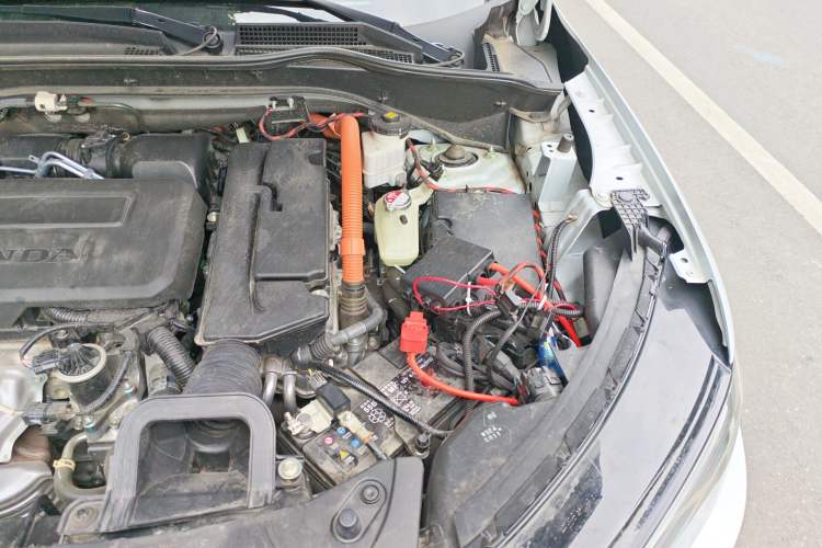 Used Honda HR-V 2023 2.0L eHEV Dynamic Speed Version Engine Bay Left