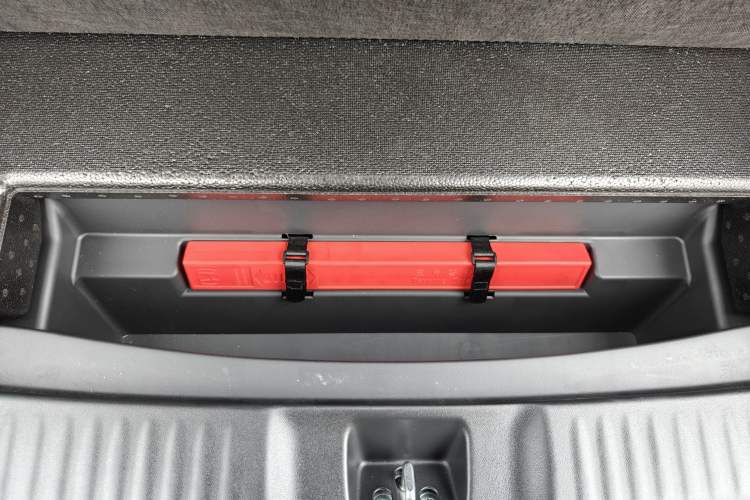 Used Honda HR-V 2023 2.0L eHEV Dynamic Speed Version Exterior 4