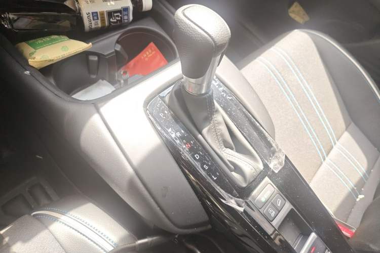 Used Honda HR-V 2023 240TURBO Enjoyment Edition Gear Lever