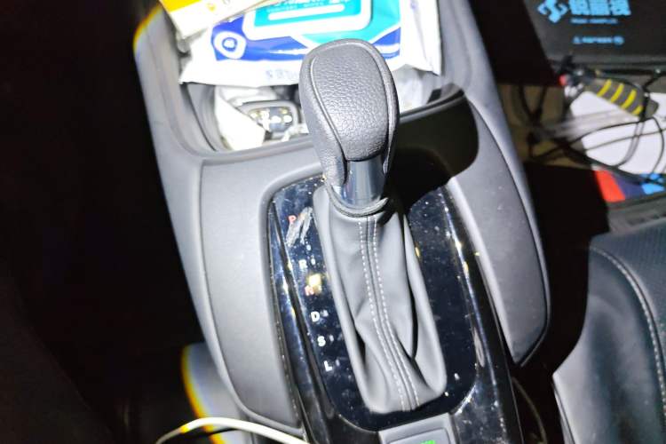 Used Honda HR-V 2023 240TURBO Jingrui Edition Gear Lever