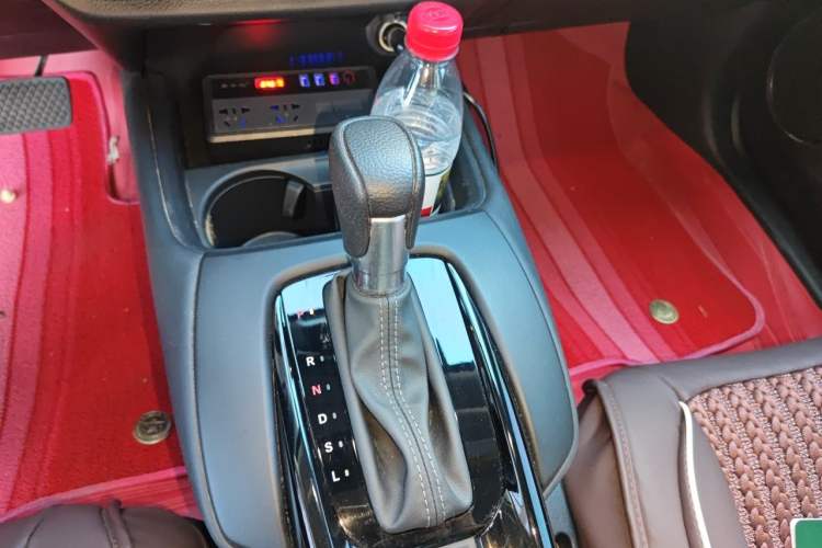 Used Honda HR-V 2023 240TURBO Jingrui Edition Gear Lever