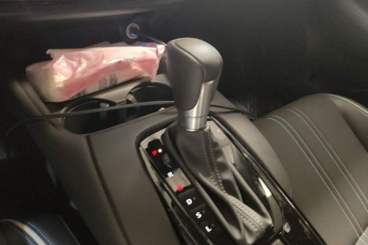 Used Honda HR-V 2023 240TURBO Jingrui Edition Gear Lever