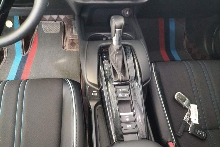 Used Honda HR-V 2023 240TURBO Jingrui Edition Gear Lever