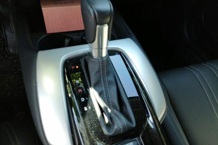 Used Honda HR-V 2023 240TURBO Prestige Edition Gear Lever