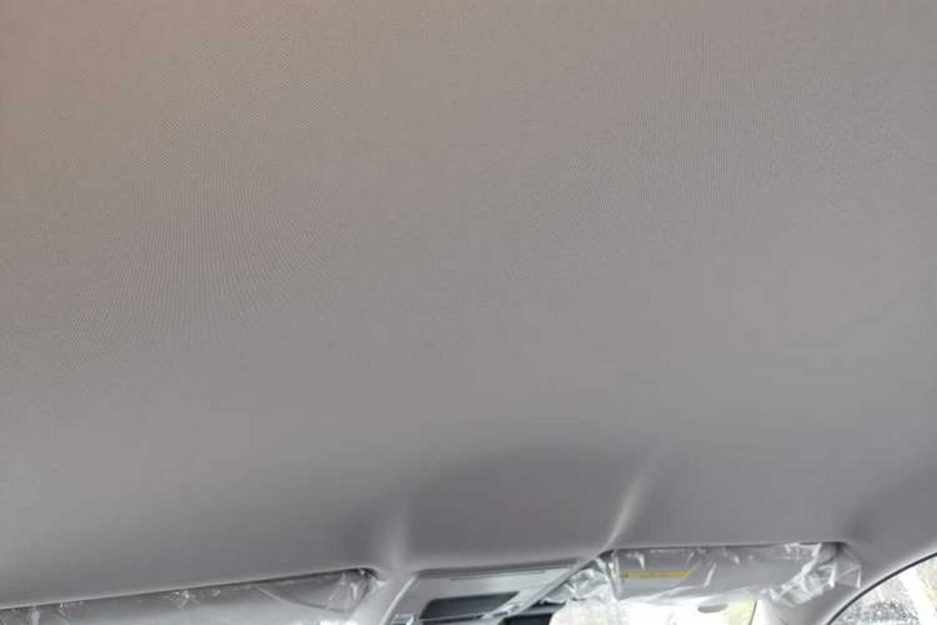 Used Honda HR-V 2023 2.0L eHEV Dynamic Smart Edition Headliner