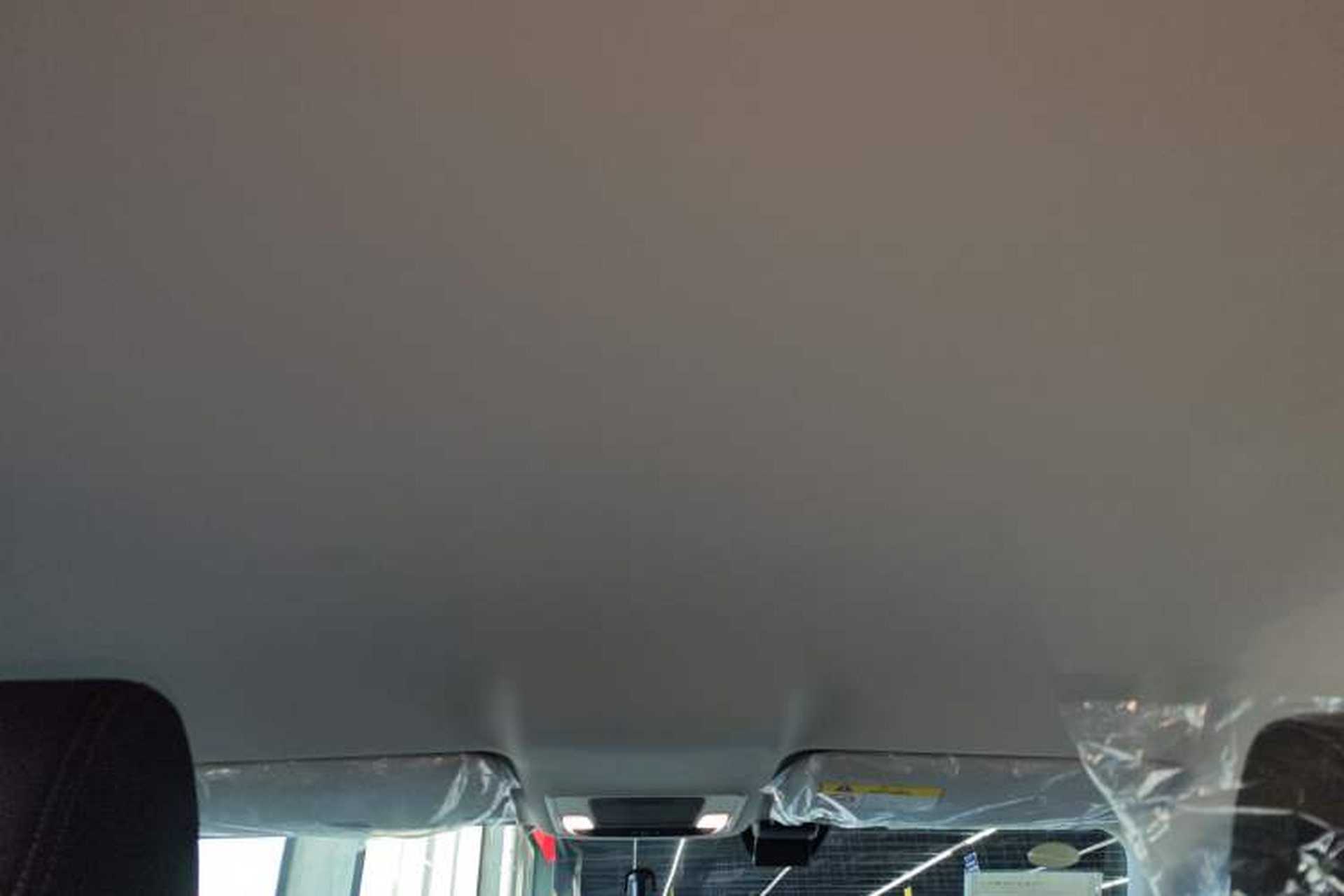 Used Honda HR-V 2023 2.0L eHEV Dynamic Speed Version Headliner