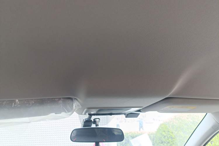 Used Honda HR-V 2023 2.0L eHEV Dynamic Speed Version Headliner