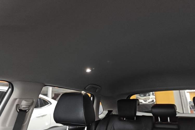 Used Honda HR-V 2023 240TURBO Jingrui Edition Headliner