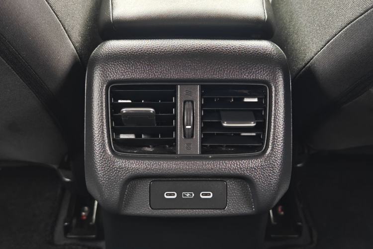 Used Honda HR-V 2023 2.0L eHEV Dynamic Speed Version Interior 11