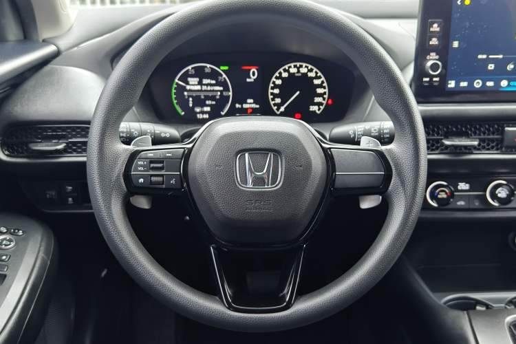 Used Honda HR-V 2023 2.0L eHEV Dynamic Speed Version Interior 4