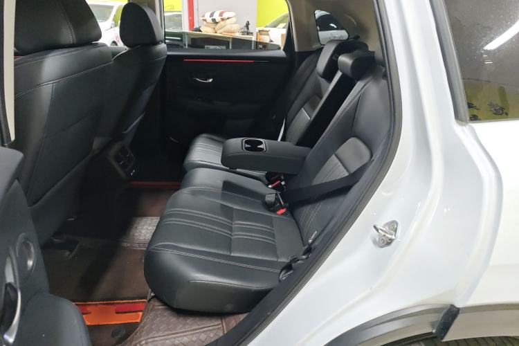 Used Honda HR-V 2023 2.0L eHEV Dynamic Edition Interior 4