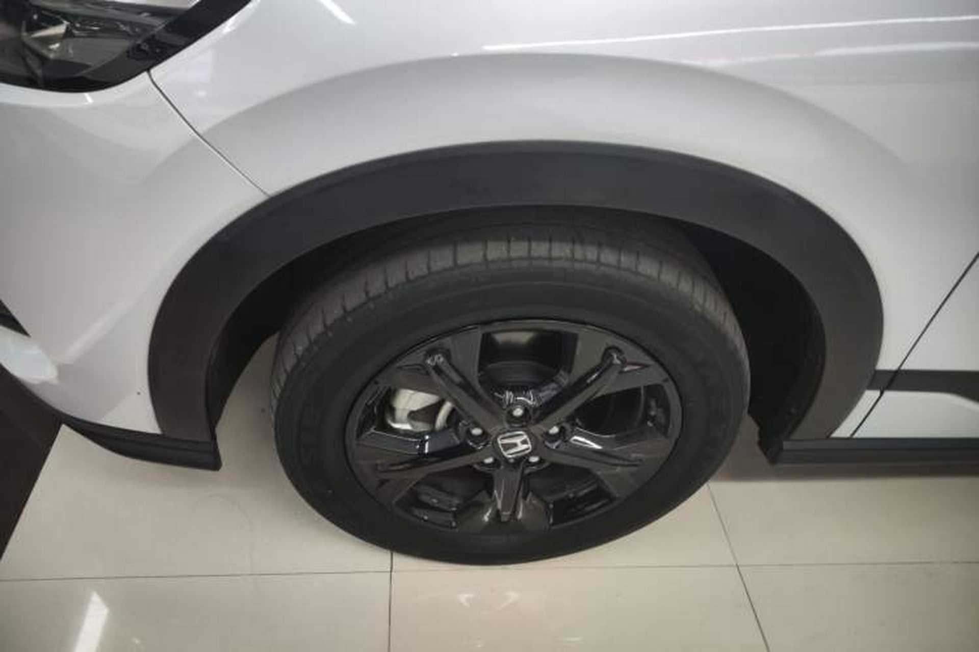 Used Honda HR-V 2023 2.0L eHEV Dynamic Speed Version Left Front Wheel Hub