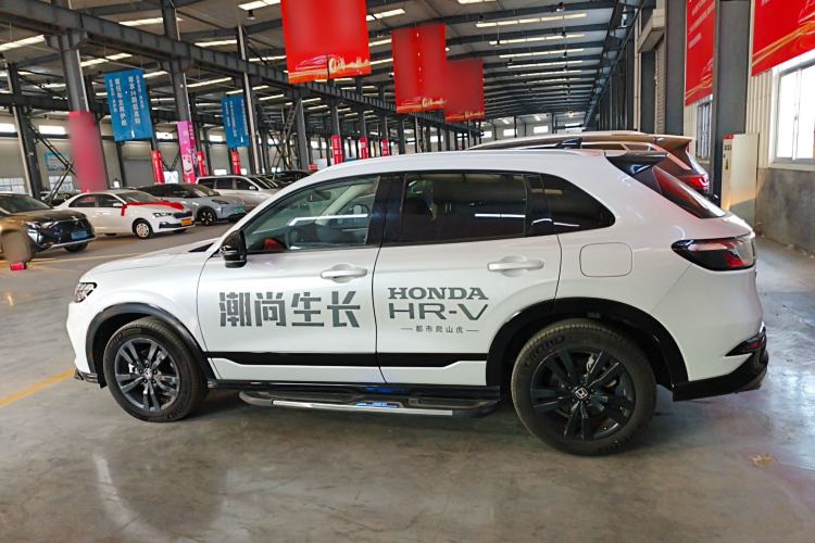 Used Honda HR-V 2023 2.0L eHEV Dynamic Edition Left Side