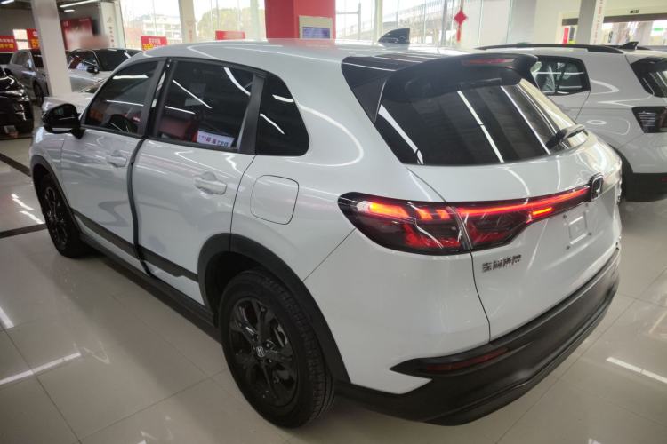Used Honda HR-V 2023 2.0L eHEV Dynamic Speed Version Rear Left 45 Deg
