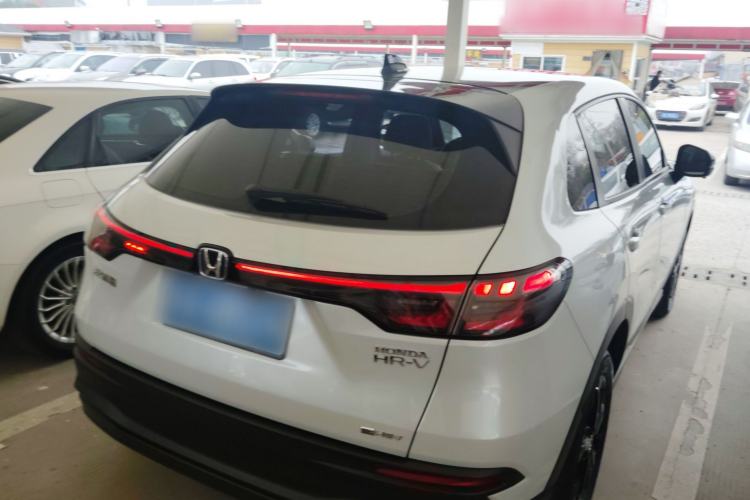 Used Honda HR-V 2023 2.0L eHEV Dynamic Speed Version Rear Right 45 Deg