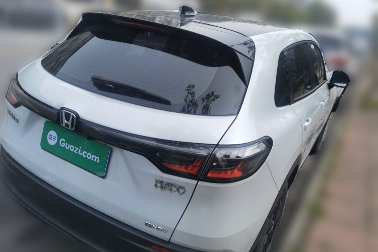 Used Honda HR-V 2023 2.0L eHEV Dynamic Speed Version Rear Right 45 Deg