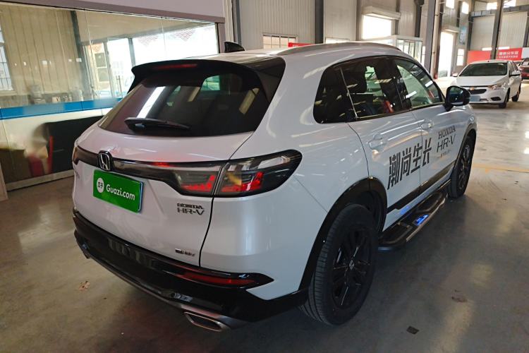 Used Honda HR-V 2023 2.0L eHEV Dynamic Edition Rear Right 45 Deg