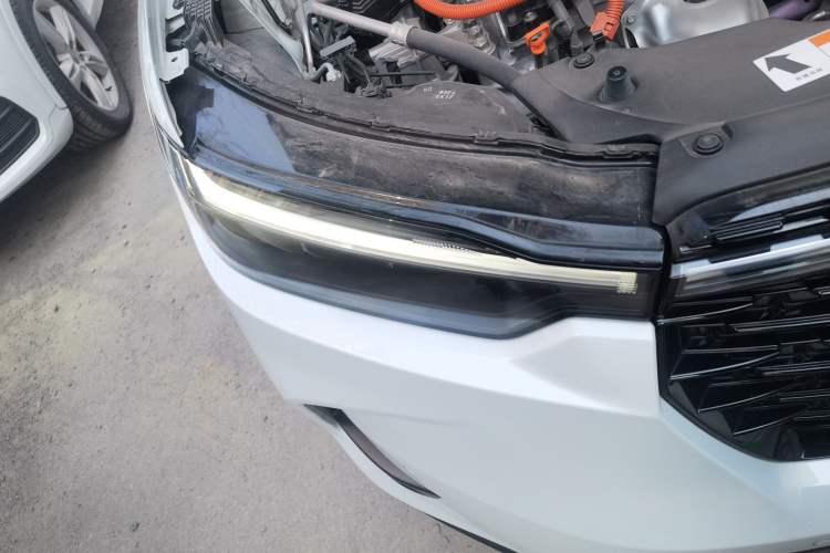 Used Honda HR-V 2023 2.0L eHEV Dynamic Smart Edition Right Front Headlight