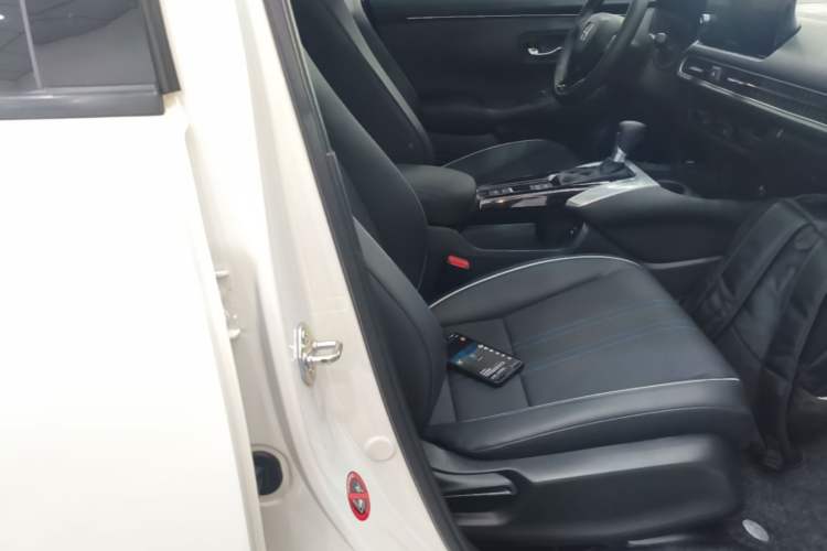 Used Honda HR-V 2023 240TURBO Trendy Edition Right Front Seat