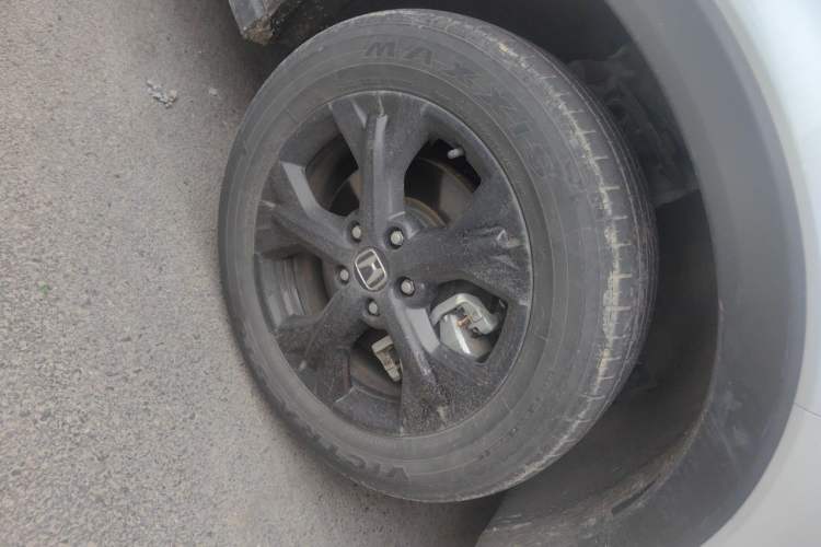 Used Honda HR-V 2023 2.0L eHEV Dynamic Speed Version Right Front Wheel Hub