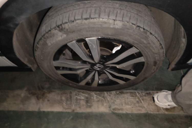 Used Honda HR-V 2023 240TURBO Trendy Edition Right Front Wheel Hub