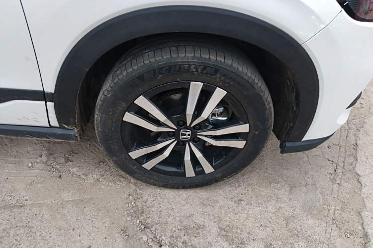 Used Honda HR-V 2023 240TURBO Prestige Edition Right Front Wheel Hub