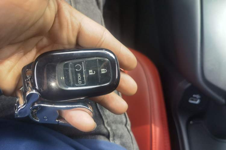 Used Honda HR-V 2023 2.0L eHEV Dynamic Speed Version Vehicle Key