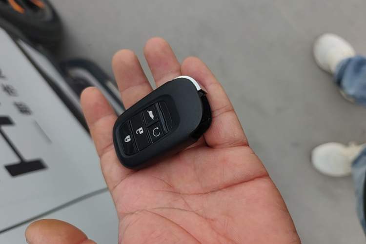 Used Honda HR-V 2023 2.0L eHEV Dynamic Edition Vehicle Key