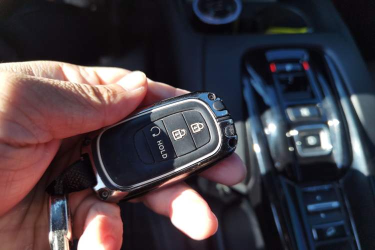Used Honda HR-V 2023 2.0L eHEV Dynamic Smart Edition Vehicle Key