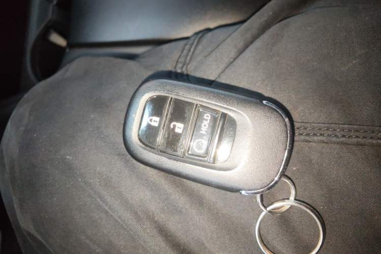 Used Honda HR-V 2023 2.0L eHEV Dynamic Speed Version Vehicle Key