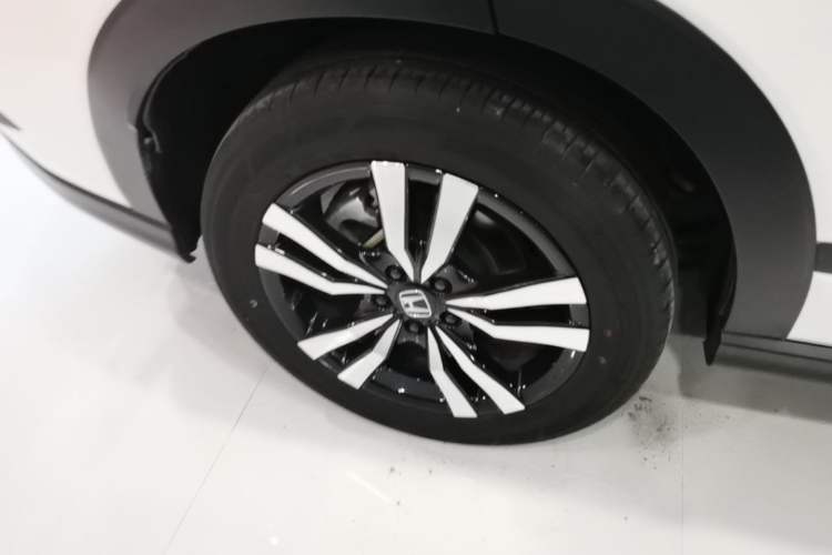 Used Honda HR-V 2024 240TURBO Jingyue Edition Right Rear Wheel Hub