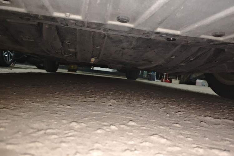 Used Honda INSIGHT 2013 1.3L standard version Chassis Front