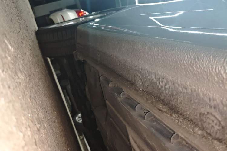 Used Honda INSIGHT 2013 1.3L standard version Chassis Front Left