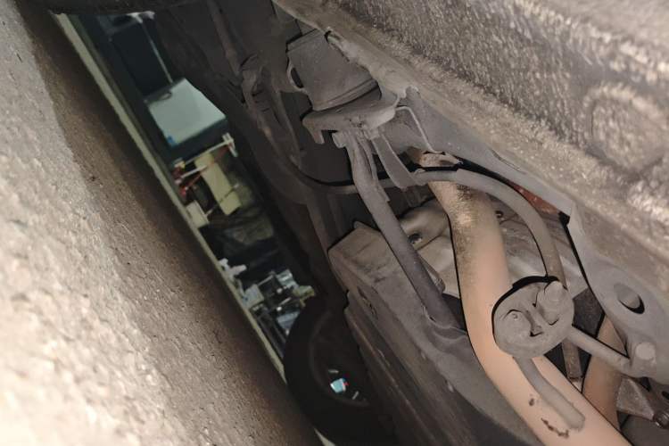 Used Honda INSIGHT 2013 1.3L standard version Chassis Rear Right