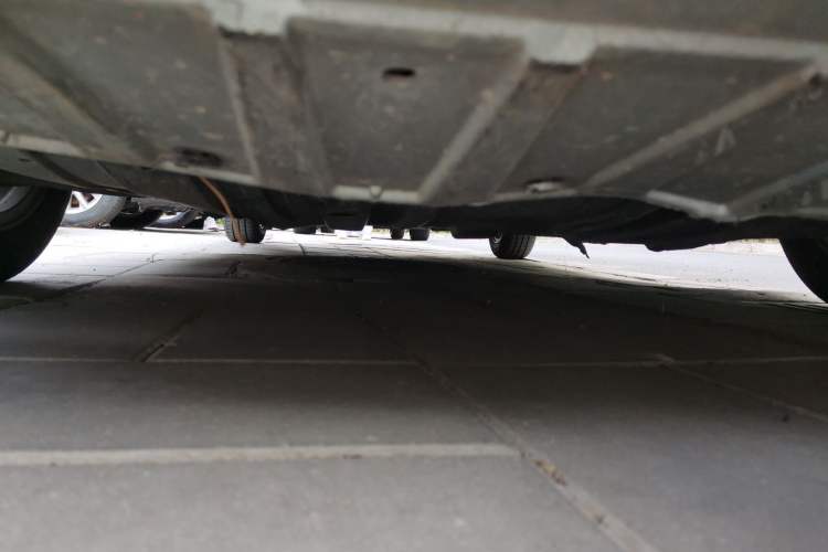 Used Honda INSIGHT 2013 1.3L standard version Chassis Front