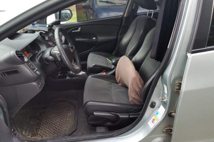 Used Honda INSIGHT 2013 1.3L standard version Left Front Seat