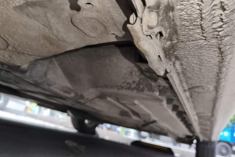 Used Honda INSIGHT 2013 1.3L standard version Chassis Front Left