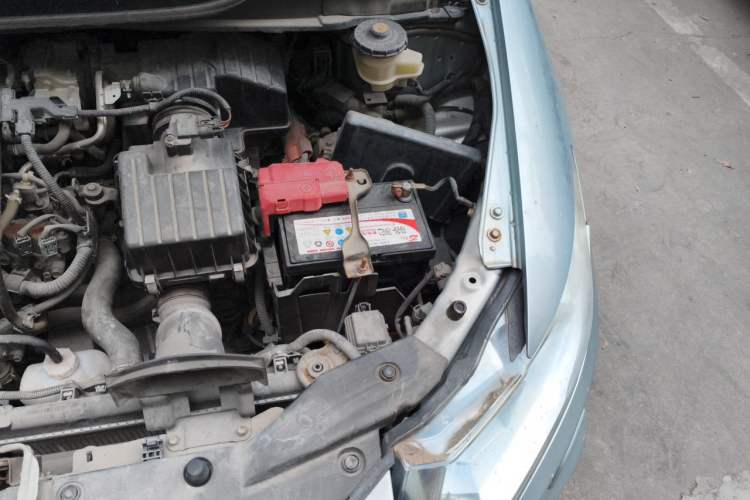 Used Honda INSIGHT 2013 1.3L standard version Engine Bay Left
