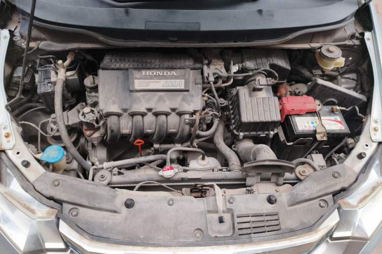 Used Honda INSIGHT 2013 1.3L standard version Engine Bay