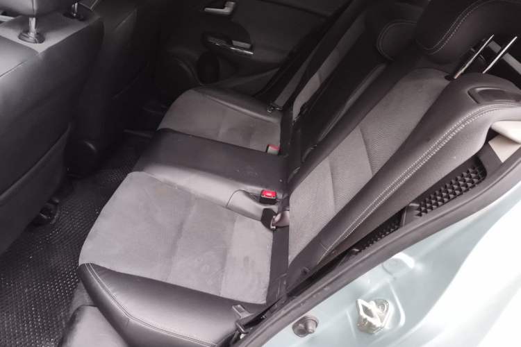 Used Honda INSIGHT 2013 1.3L standard version Left Rear Seat