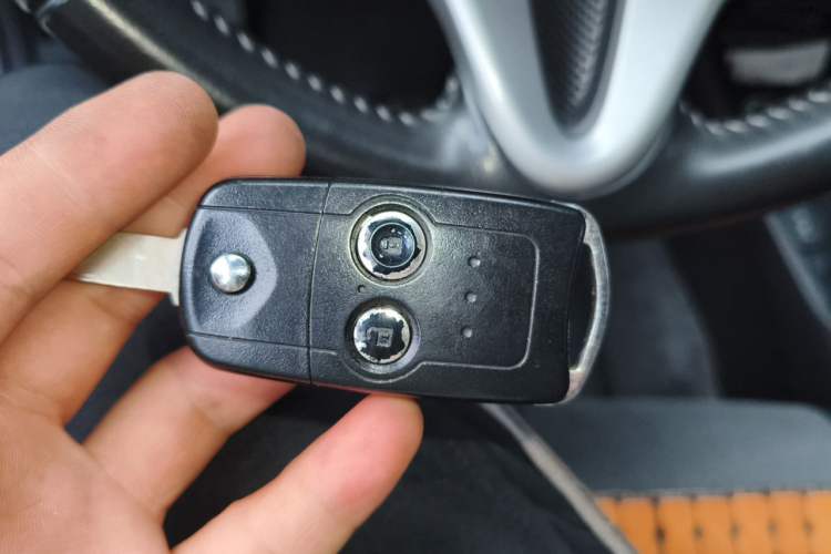 Used Honda INSIGHT 2013 1.3L standard version Vehicle Key