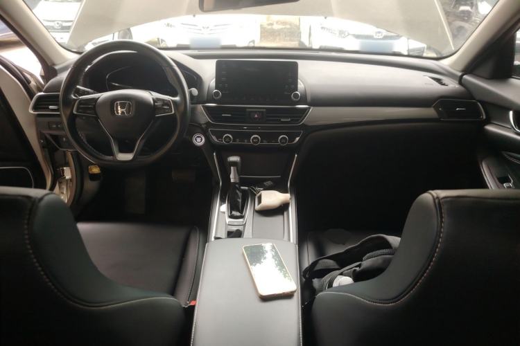 Used Honda Inspire 2019 260TURBO Elegant Edition China VI Emission Standard Center Console