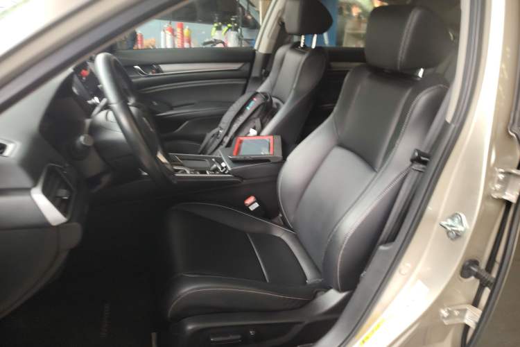 Used Honda Inspire 2019 260TURBO Elegant Edition China VI Emission Standard Left Front Seat