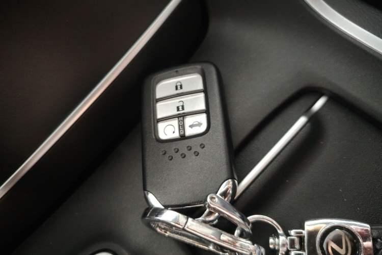 Used Honda Inspire 2019 260TURBO Elegant Edition China VI Emission Standard Vehicle Key