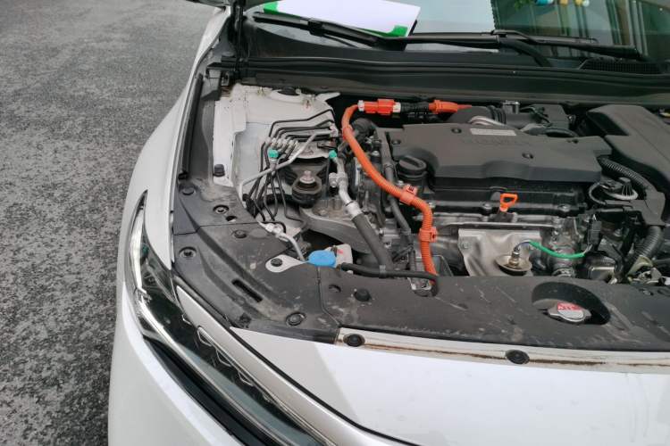 Used Honda Inspire 2022 Xing·Hybrid 2.0L Pure Edition Engine Bay Right
