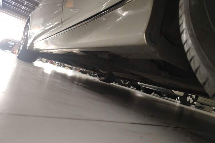 Used Honda Inspire 2019 260TURBO Elite Edition China V Standard Left Side Sill