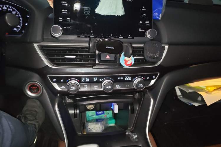 Used Honda Inspire 2019 Rui·Hybrid 2.0L Jing Shang Edition China VI Audio And AC Panel