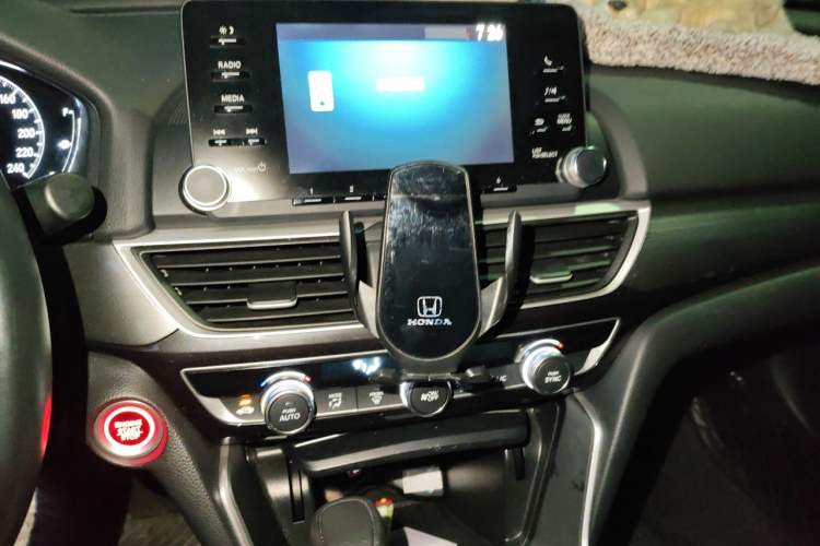 Used Honda Inspire 2019 260TURBO Elegant Edition China V Emission Standard Audio And AC Panel