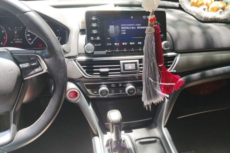 Used Honda Inspire 2019 260TURBO Elegant Edition China VI Emission Standard Audio And AC Panel