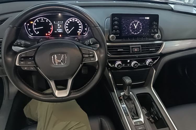 Used Honda Inspire 2019 260TURBO Elegant Edition China VI Emission Standard Center Console